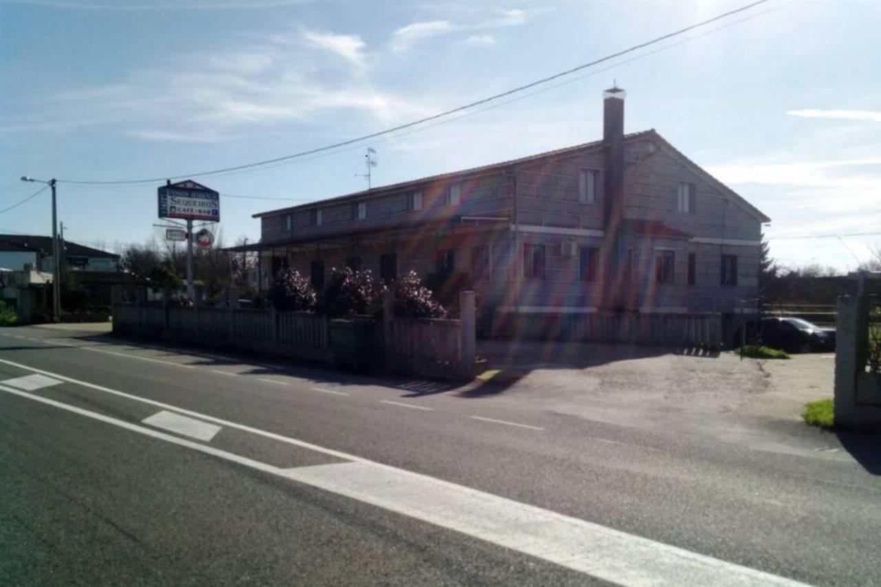 Hostal Sequeiros San Ciprián de Viñas Exterior foto